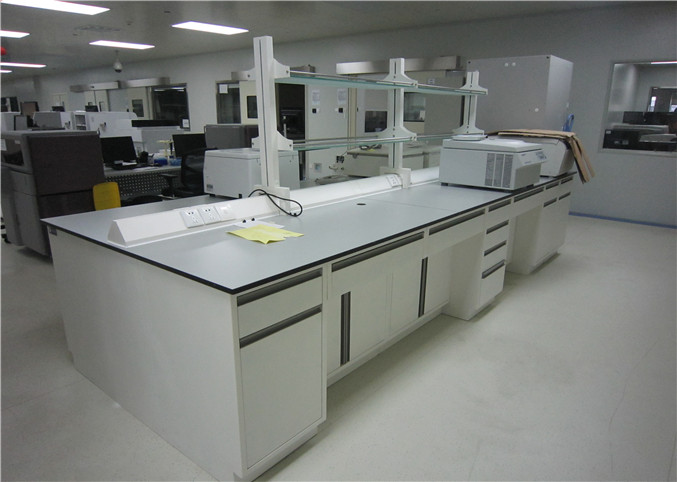 Hospital test bench